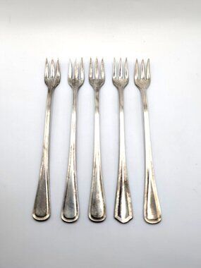 Lot of 5 Vtg Wm A Rogers Oneida Hotel Silver Plate Cocktail Forks GUC